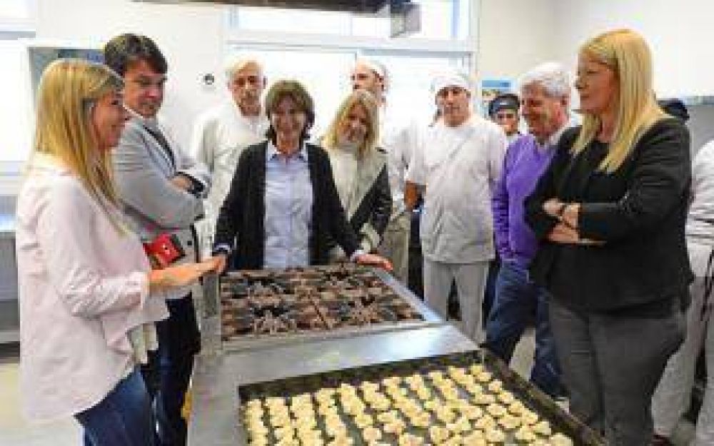 Elecciones 2017: Stolbizer recorri� San Fernando junto a Andreotti