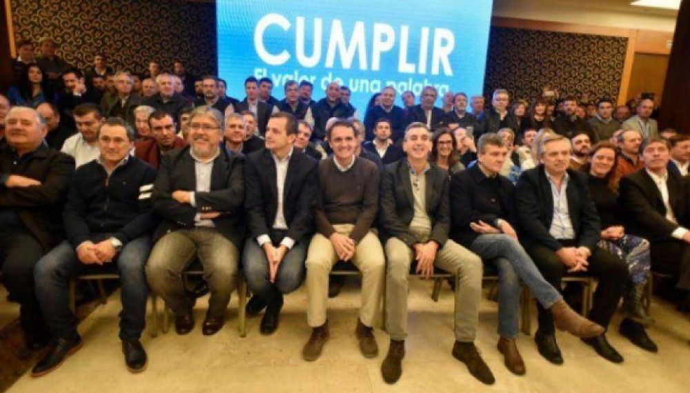 �Si quieren llamarse Frente Cristina Eterna, vamos a competir igual�