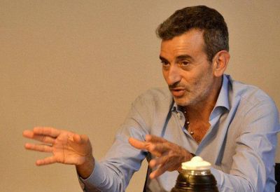 Por carta, Randazzo intenta que no le �roben� el Partido Justicialista
