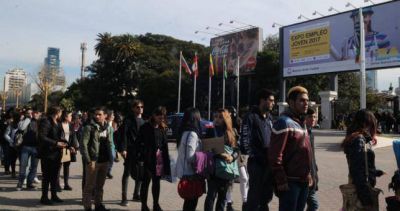 Fuerte aumento de la desocupaci�n que ya pisa los dos d�gitos