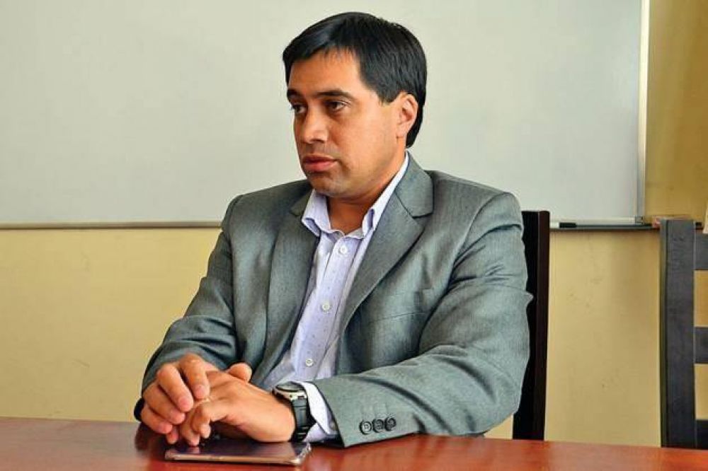 �No est� tan nervioso y que se dedique a gobernar la ciudad y no estar de campa�a por la provincia�