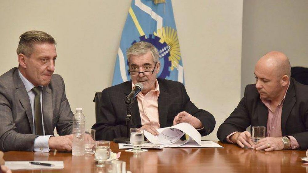 Das Neves le reclam a Nacin medidas que doten de competitividad a la Patagonia