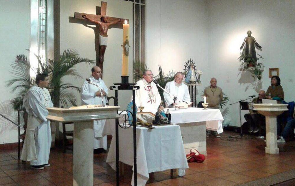 Autoridades de Tigre y de la Iglesia visitaron el barrio Almirante Brown