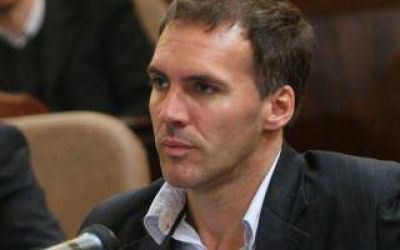 Irurueta apunt� contra Badino: 