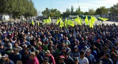 “La industria nacional está siendo amenazada por las políticas de Macri”