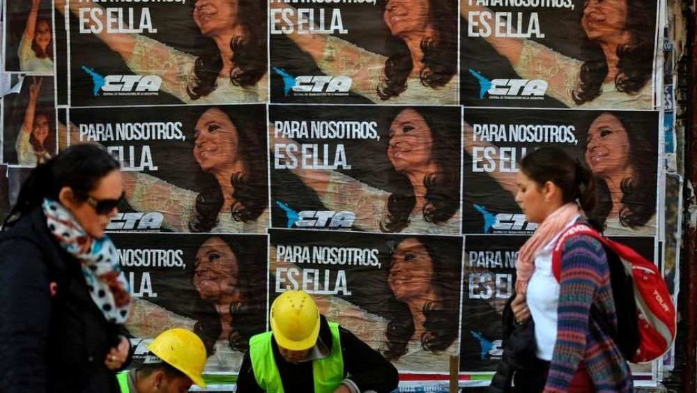 Efecto Cristina: el peronismo llegar� a las elecciones en 33 frentes distintos
