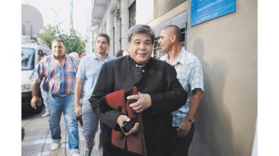 CFK se lanza y Randazzo arma listas pero todav�a insisten con la unidad