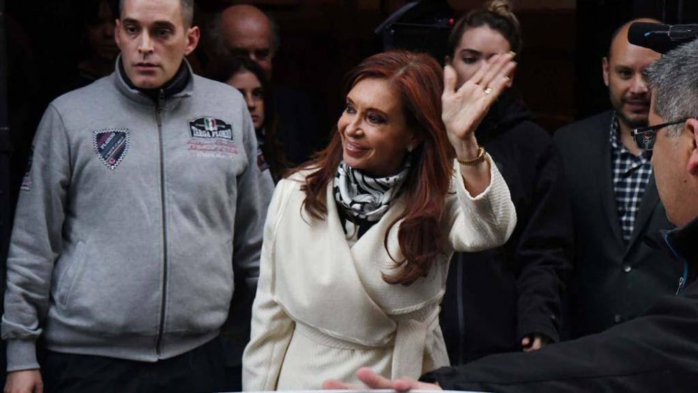 Aceleran negociaciones por la unidad en la antesala del acto de CFK