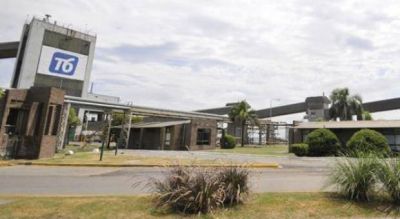 Tercerizados paralizan los puertos rosarinos