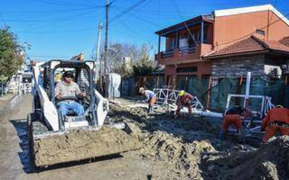 Avanzan importantes obras de AySA en Avellaneda