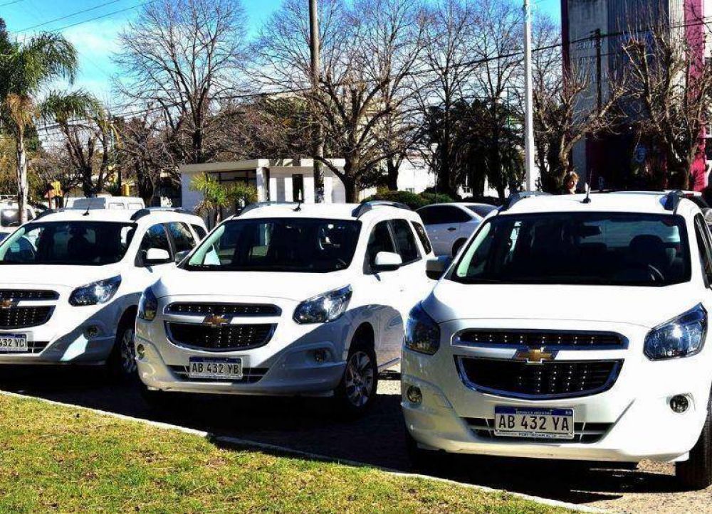 La Municipalidad de Ramallo present� nuevo veh�culos para uso oficial