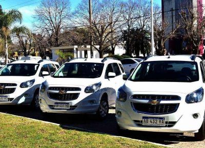 La Municipalidad de Ramallo present� nuevo veh�culos para uso oficial
