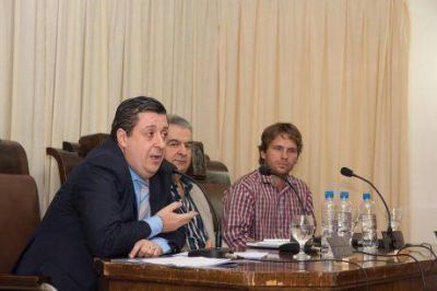El intendente de Guamin�, N�stor �lvarez, alineado definitivamente con el kirchnerismo para las elecciones de este a�o