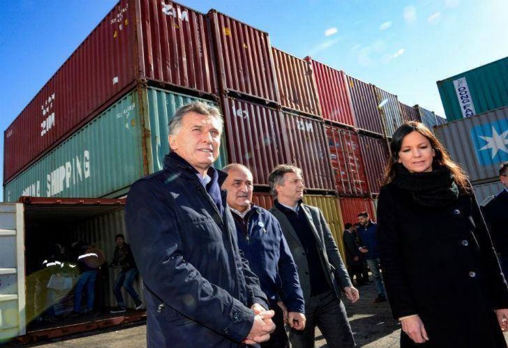 Tras el escndalo por las pensiones, Macri se muestra con Carolina Stanley