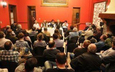 Sarqu�s y Villegas avanzaron en agenda de trabajo conjunto en Azul y Tapalqu�