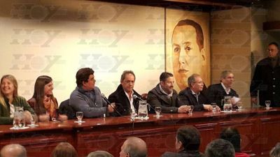Rubricaron la adhesi�n de los PJ distritales al frente �Unidad Ciudadana�
