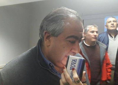Daer cruz� a Cristina: 