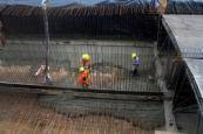 La Plata: Avanzan las obras hidr�ulicas y la Municipalidad advierte por desv�os en el tr�nsito