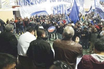 Legislativas: �vila fij� posici�n del sector y exigi� que no se designe candidato a dedo