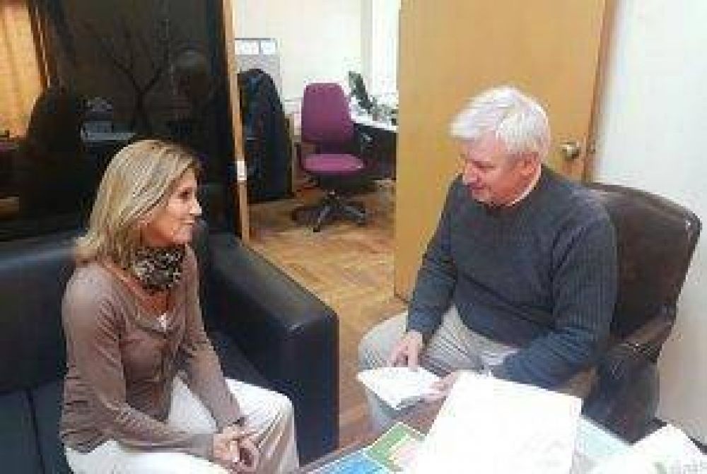 Los precandidatos de Burlich en la Legislatura