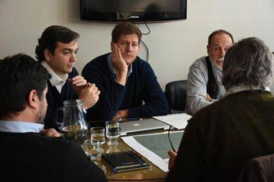 Oficial: se detiene la obra de canalizaci�n en el distrito de Pellegrini que derivar�a aguas a Trenque Lauquen