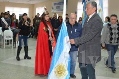 En el D�a de la Bandera se rindi� homenaje a su creador Manuel Belgrano
