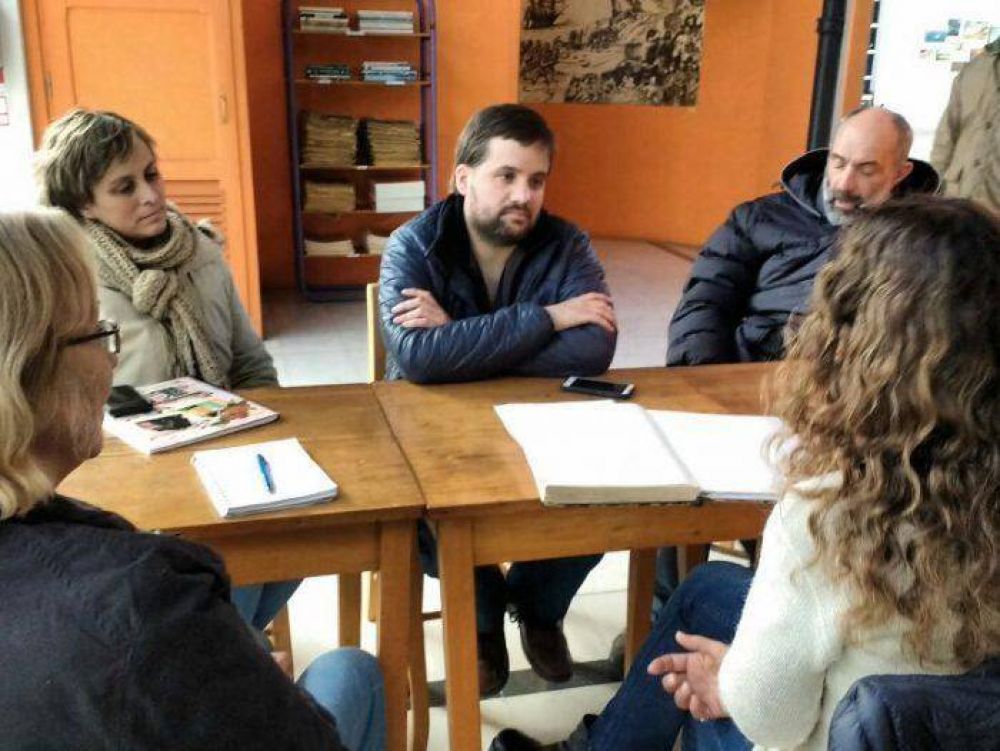 Con escasa convocatoria, se reuni� el Consejo de Discapacidad