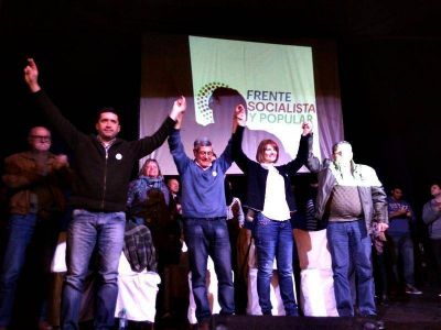 V�ctor De Gennaro, Gabriela Troiano y Alderete presentaron el flamante Frente Socialista y Popular