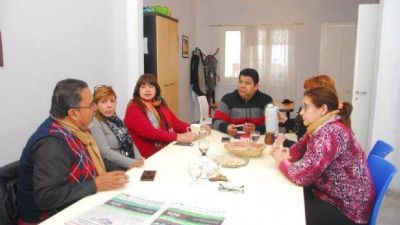 La Intersindical docente se declar� en alerta y movilizaci�n