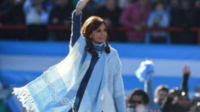 Estos son los intendentes que acompa�aron a Cristina en Sarand�