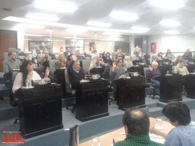 Aprobaron convenios con Naci�n para la finalizaci�n de los 3 bajo v�as