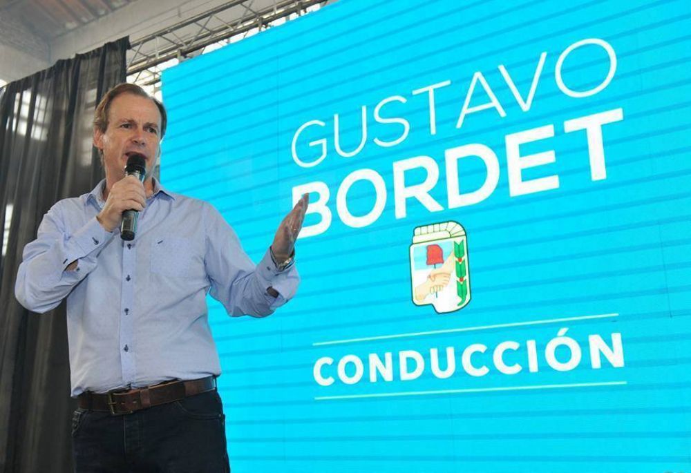 Bordet no descart� que la lista del oficialismo est� encabezada por una mujer 