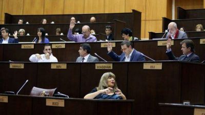 ATE fue a la Justicia contra 21 diputados por un convenio