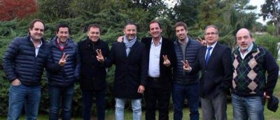 Los intendentes de la Primera balancean la unidad para no chocar con Sabbatella