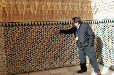 Conferencias del arabista e islam�logo Jos� Miguel Puerta V�lchez en Buenos Aires