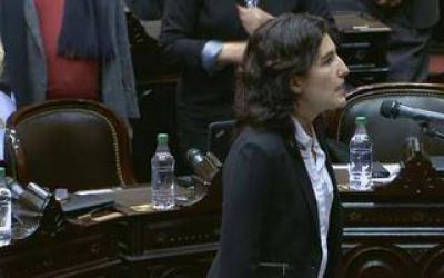 Dirigente de Suteba La Matanza asumi� como diputada nacional del Frente de Izquierda