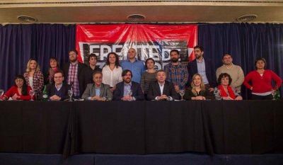 EL FRENTE DE IZQUIERDA PRESENT� SUS CANDIDATOS