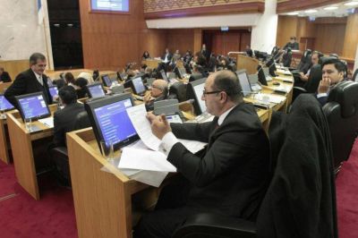 El oficialismo lleva la mediaci�n a los conflictos que traten juzgados de Paz