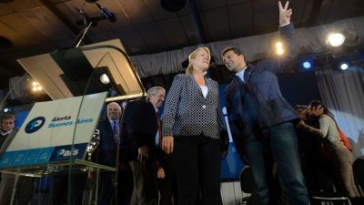 Massa demora la definici�n de sus listas a la espera de un posible retiro de Randazzo
