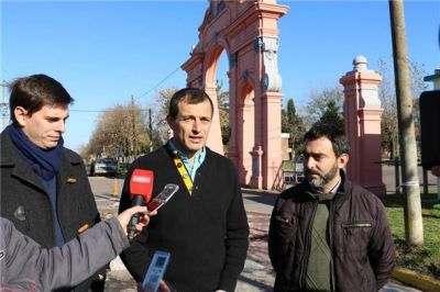 El intendente dio detalles sobre la marcha del �bacheo�