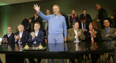 El ministro L�pez habl� con Schiaretti y seguir� en el gabinete provincial
