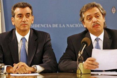 Alberto Fern�ndez atribuy� a �operaciones� las versiones que se�alan que Randazzo se baja
