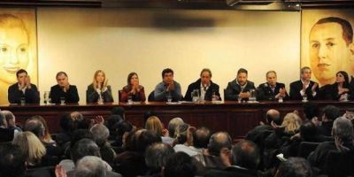 Intendentes del frente 'Unidad Ciudadana' en malestar con La C�mpora