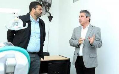 Denuncian que funcionario del Intendente Mart�nez cobra doble sueldo en Pergamino