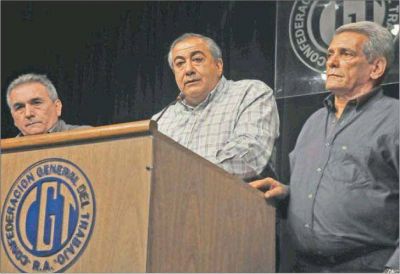 Con poco lugar y disperso, el sindicalismo juega sus fichas