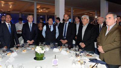 Optimismo en el Gobierno por la divisi�n del peronismo en tres listas