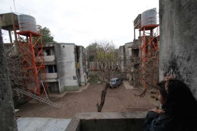 En Santa Fe, se escritur� el 28% de las viviendas de los planes habitacionales