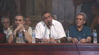Fuentes de la CGT afirman que el salario m�nimo aumentar�a un 22% y se elevar�a a casi 10.000 pesos