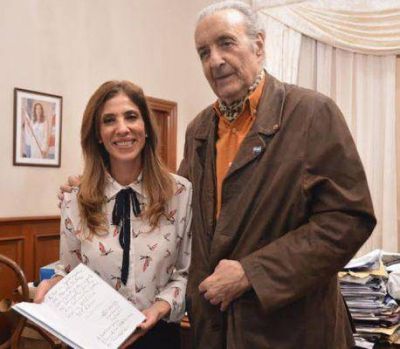 El dirigente justicialista Lorenzo Pepe visit� a la Dra. Claudia de Zamora