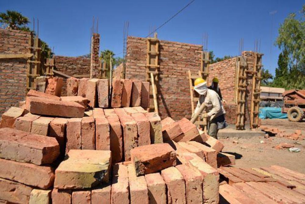 Por obras viales y de vivienda, Naci�n le debe casi $2.000 M a San Juan